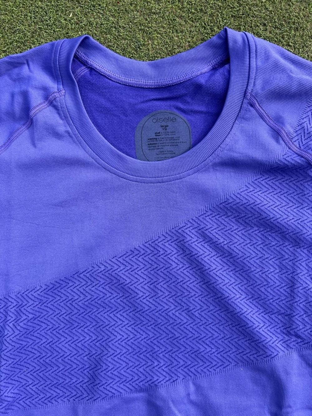 Oiselle Long Sleeve Tee, Size L - Picture 2 of 5